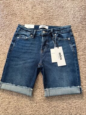 Mica Sidekick Shorts size 26 NWT